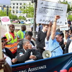 Transit workers rally in Cleveland