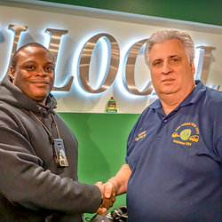 TWU Local 100 President Tony Utano thanks CTA Sean Monroe for his actions at the subway blast